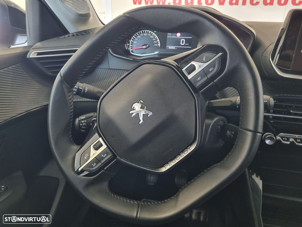 Peugeot 208 1.2 PureTech Active Pack - 14