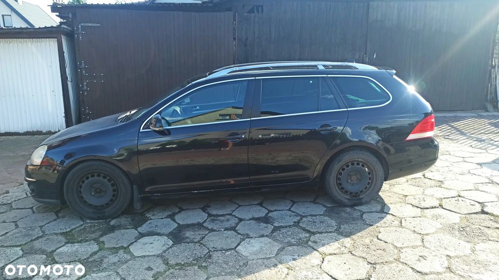 Volkswagen Golf 1.9 TDI DPF Edition BlueMotion - 3