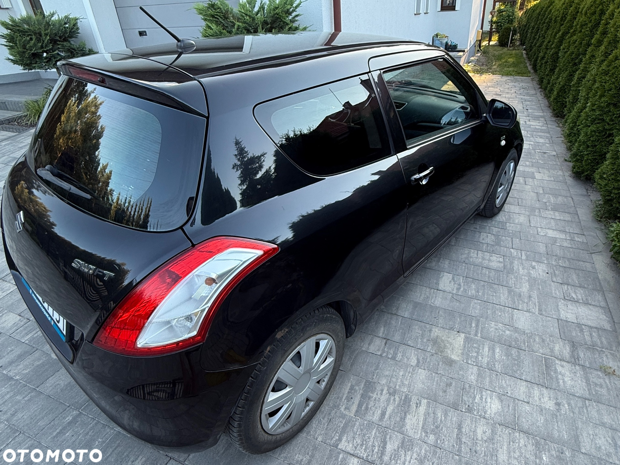Suzuki Swift 1.3 DDiS 16v GLX DPF - 6