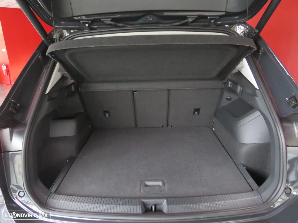 VW Tiguan 1.5 eTSI Elegance DSG - 50