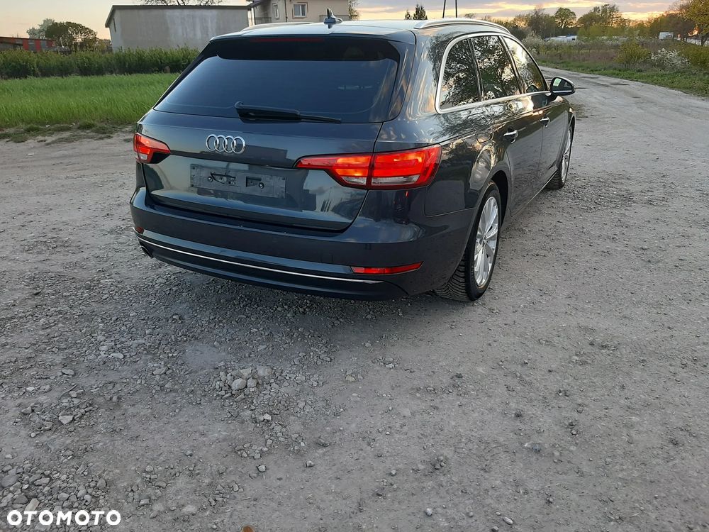 Audi A4 Avant 2.0 TDI ultra S tronic sport - 3
