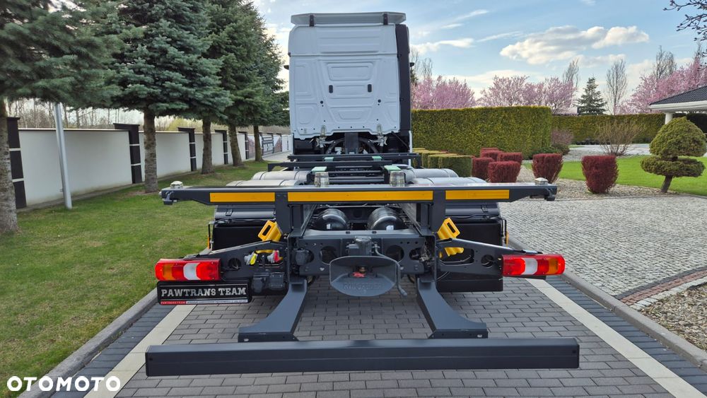 Mercedes-Benz MERCEDES-BENZ///ACTROS/// BIG SPACE///2022///BDF/// NOWY///NIE UŻYWANY/// JEDYNE 12 TYŚ KM///SALONKA/// KAMERY///VIRTUAL COCPIT///FULL LED///STAN JAK NOWY. - 17