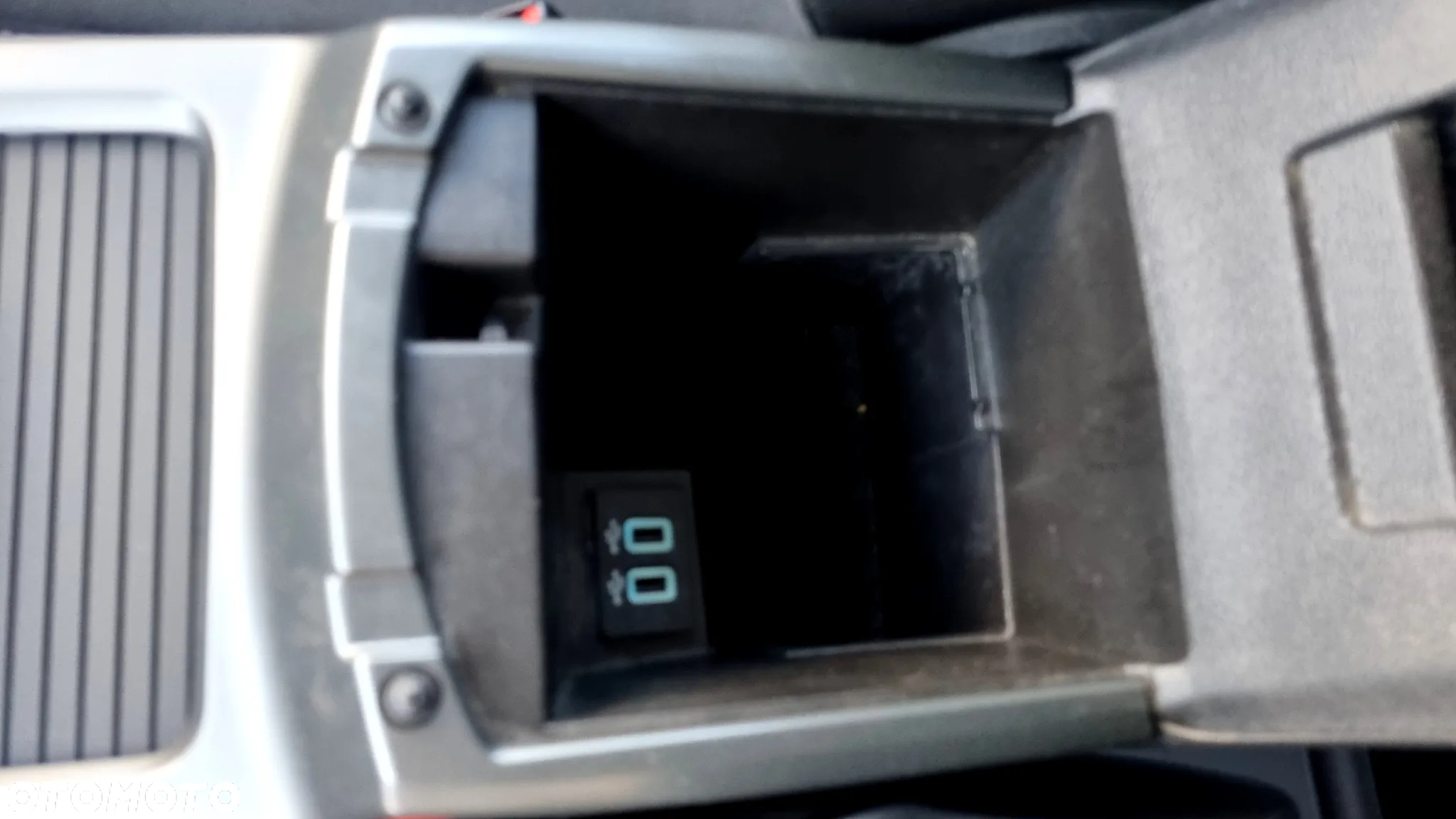 Ford Kuga 2.0 TDCi 4x4 Cool & Connect - 39