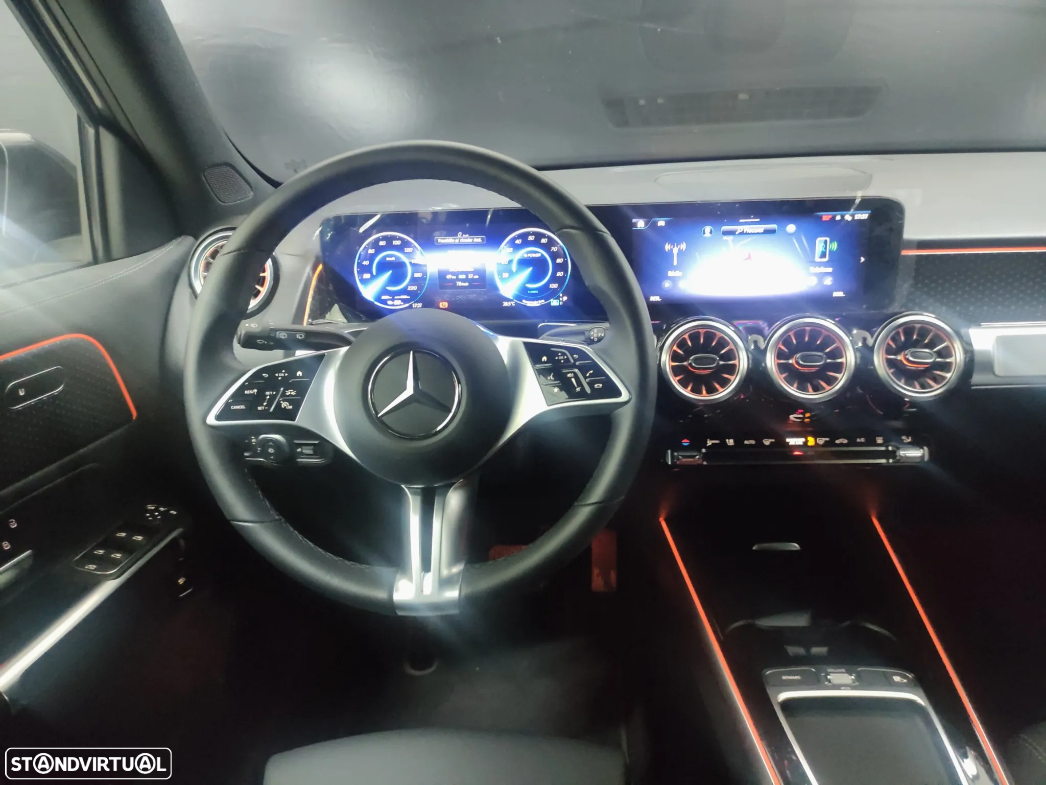 Mercedes-Benz EQB 250 Progressive - 10