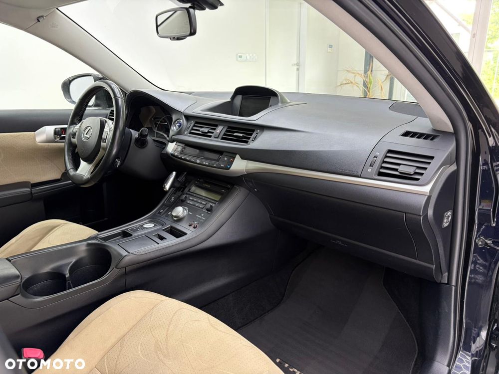 Lexus CT 200h Elegance - 26
