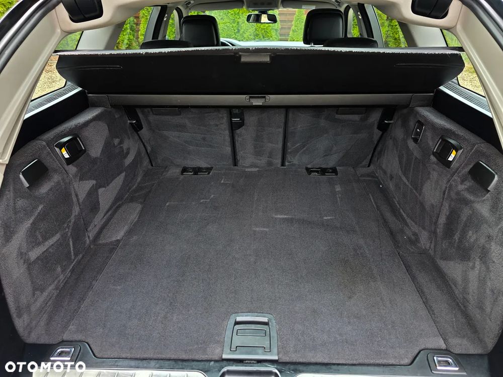 BMW Seria 5 520d - 28