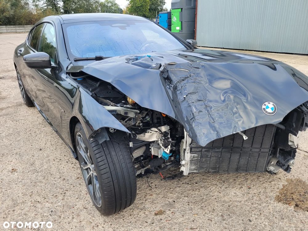 BMW Seria 8 M850i xDrive - 26