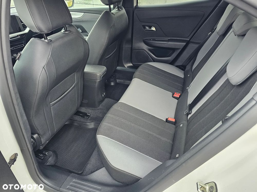 Opel Mokka 1.2 T Elegance S&S - 9