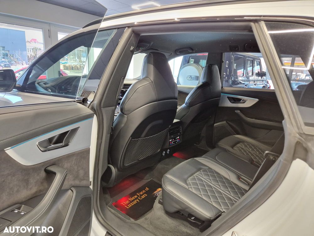 Audi Q8 3.0 50 TDI quattro Tiptronic MHEV - 25