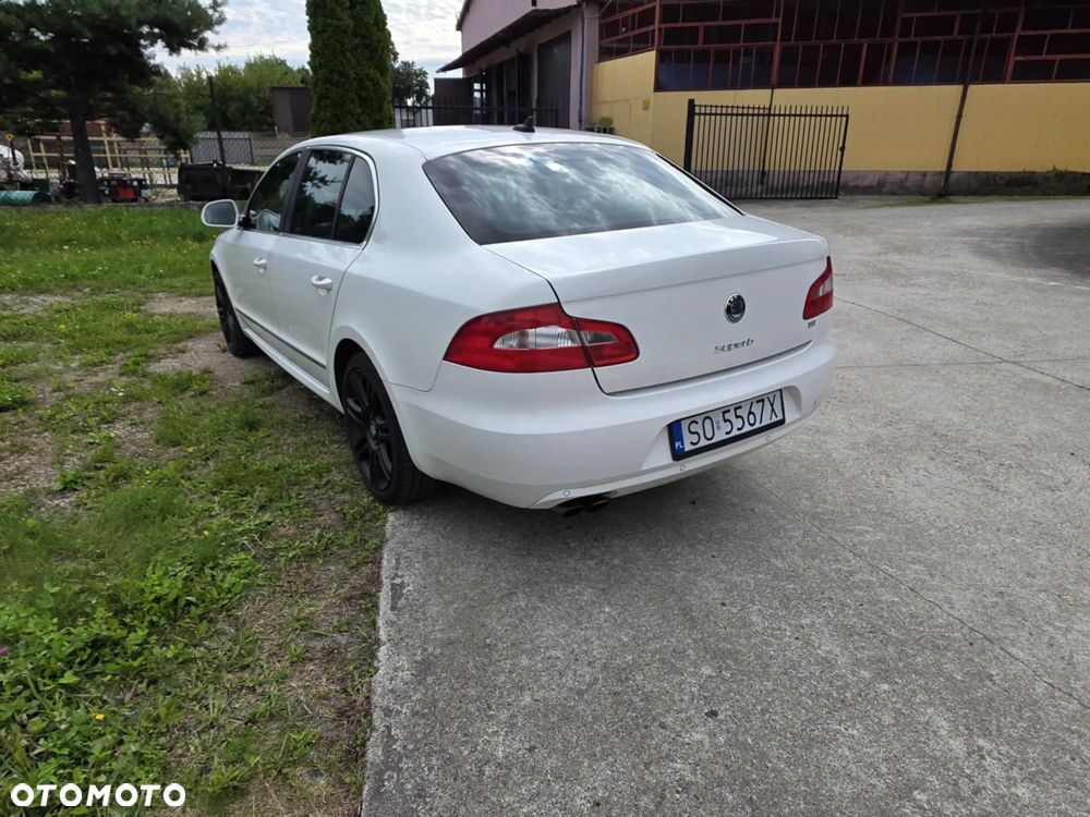 Skoda Superb Combi 1.8 TSI DSG Elegance - 5