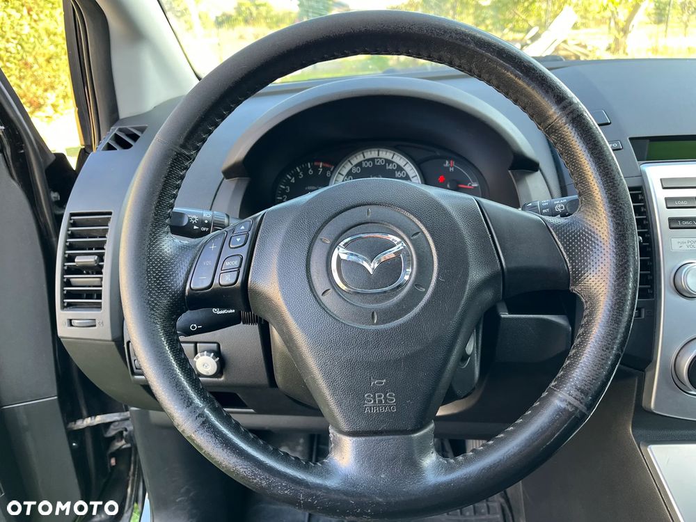 Mazda 5 - 9