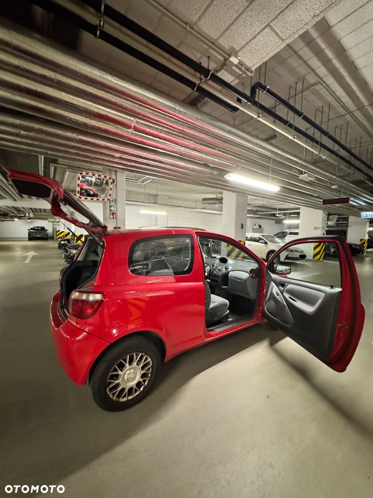 Toyota Yaris - 2