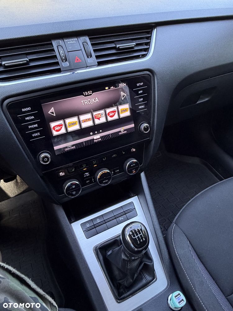 Skoda Octavia 1.5 TSI ACT Ambition - 28