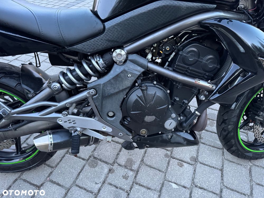 Kawasaki ER - 9