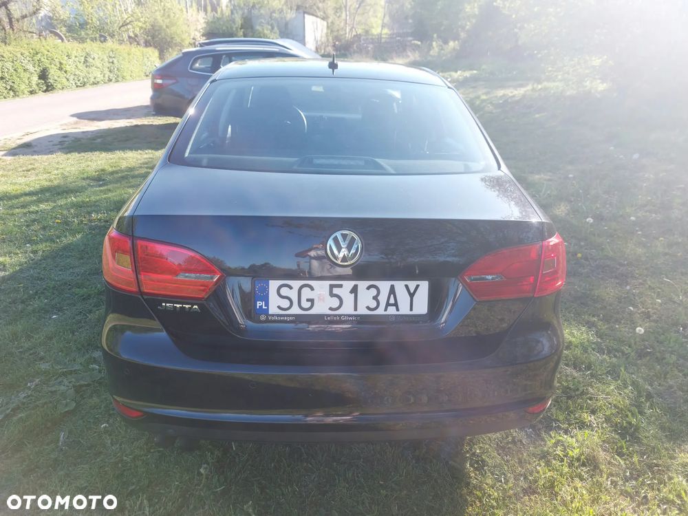 Volkswagen Jetta 1.4 TSI Comfortline - 4