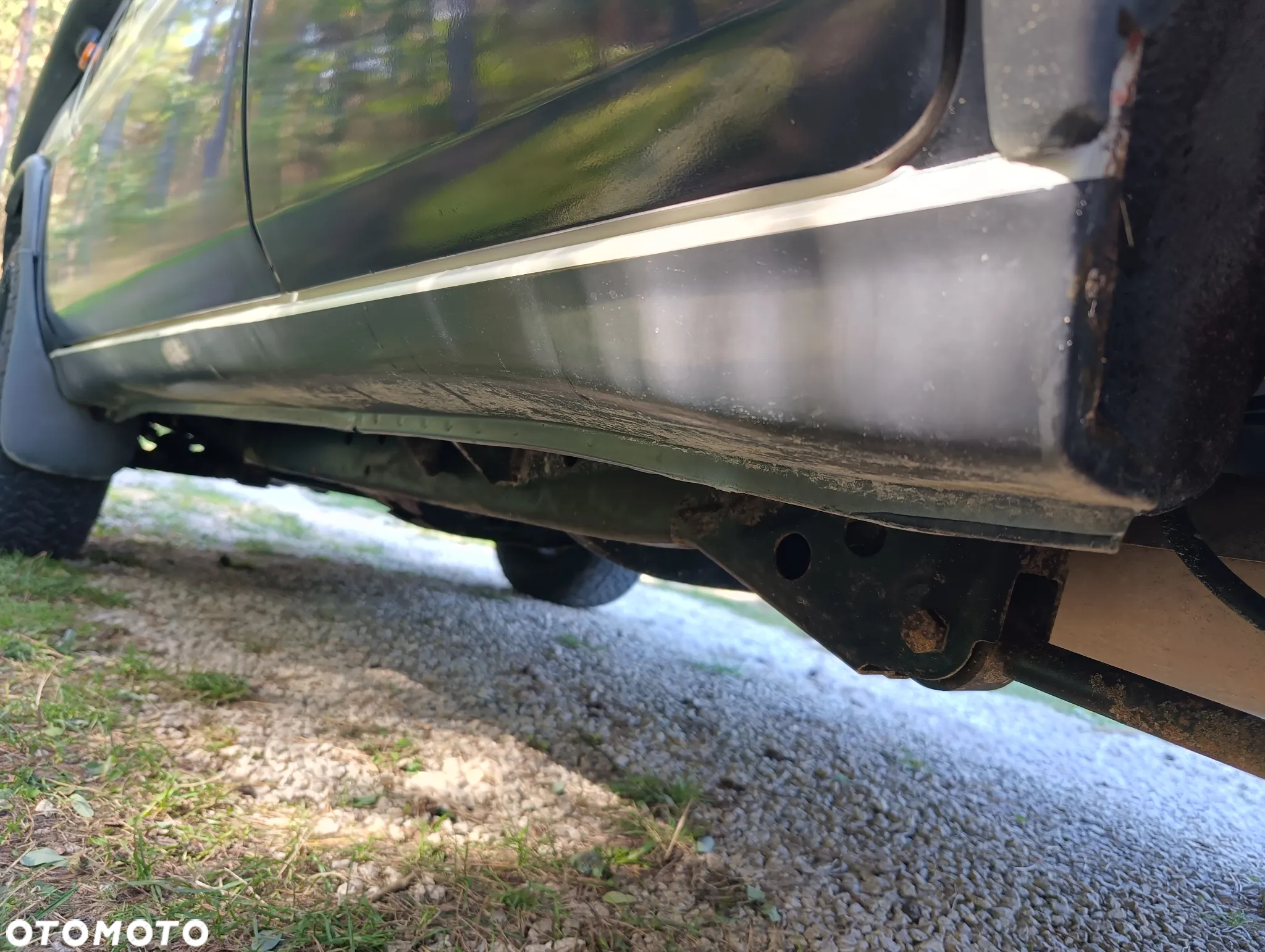 Nissan Terrano II 2.4 Wagon SGX - 24