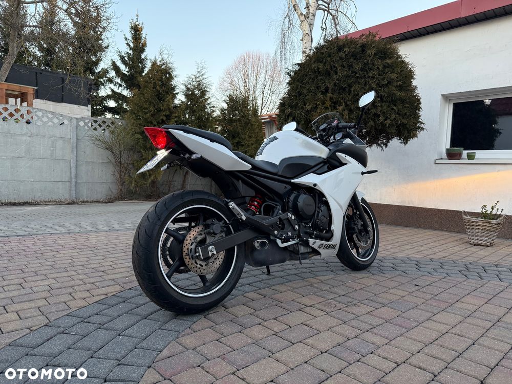 Yamaha FZ6 - 9