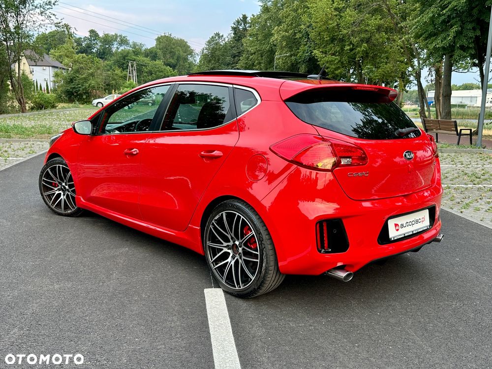 Kia Ceed 1.6 T-GDI GT L - 19