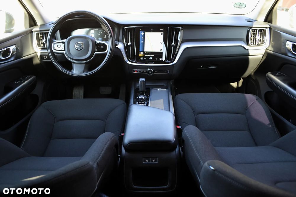 Volvo V60 T5 AWD Geartronic Momentum - 8