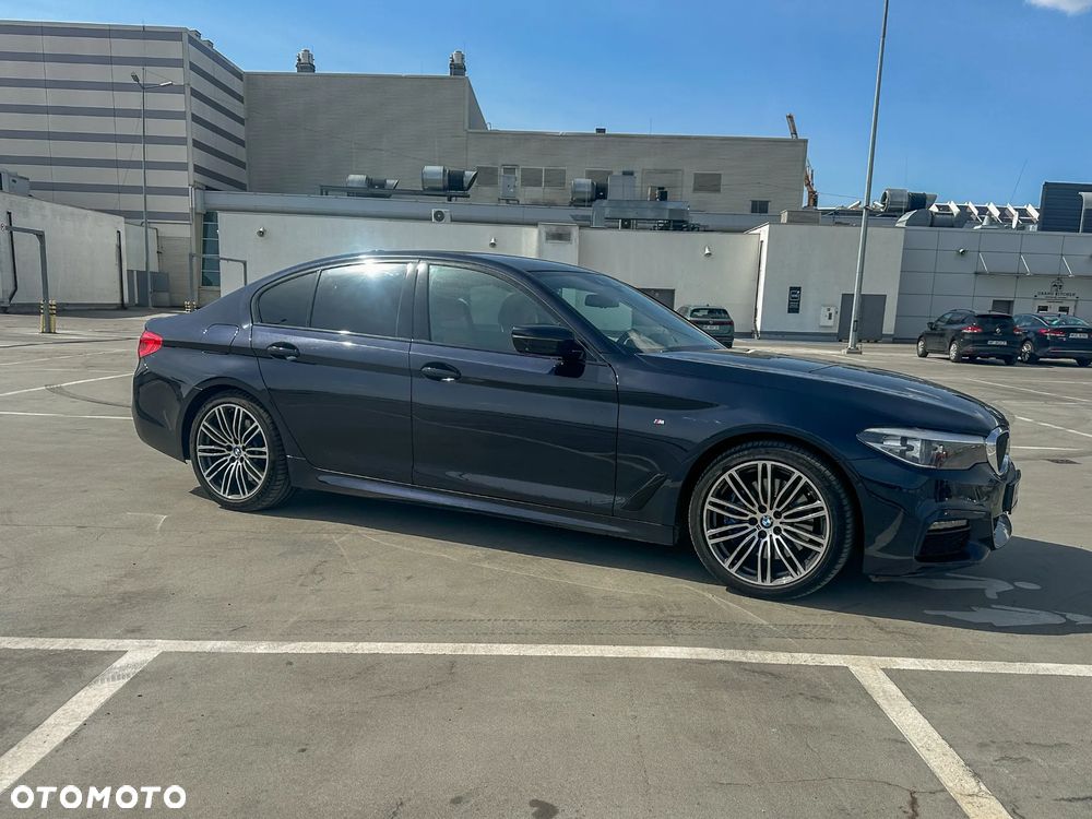 BMW Seria 5 530d xDrive M Sport sport - 4
