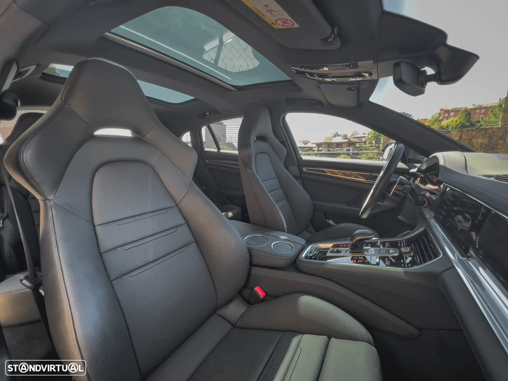Porsche Panamera 4 E-Hybrid Platinum Edition com PDLS - 14
