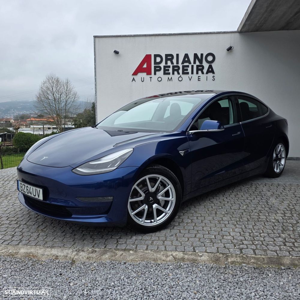 Tesla Model 3 - 13