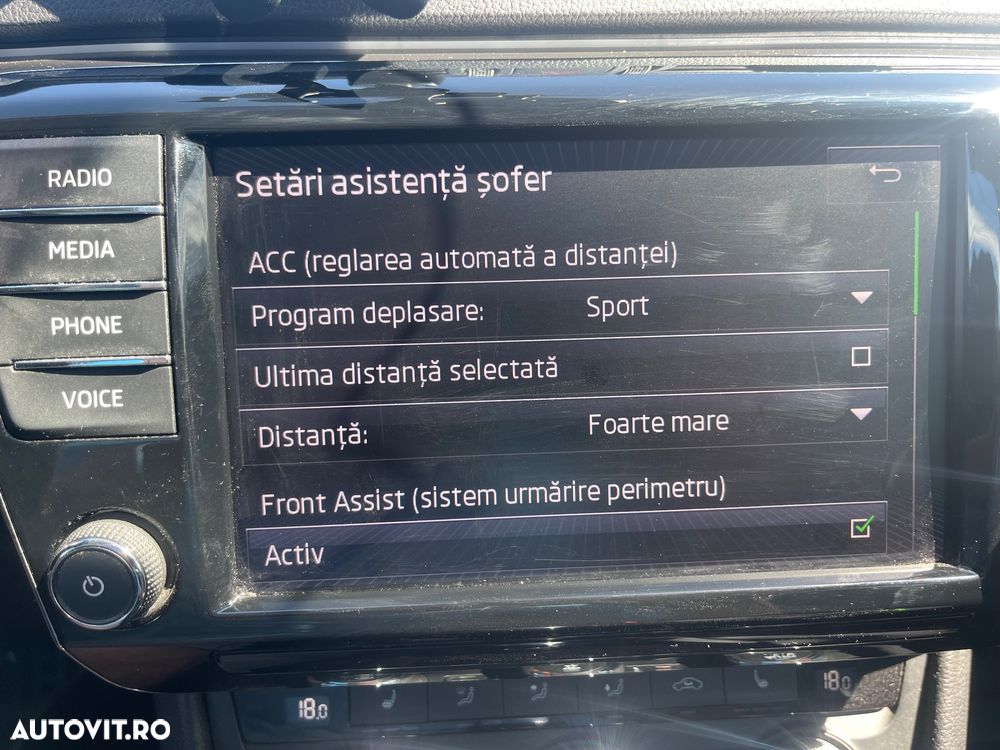Skoda Superb 2.0 TDI DSG Style - 14