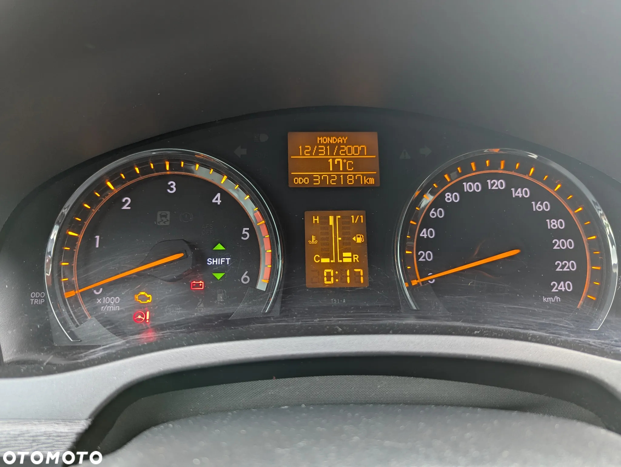 Toyota Avensis - 3