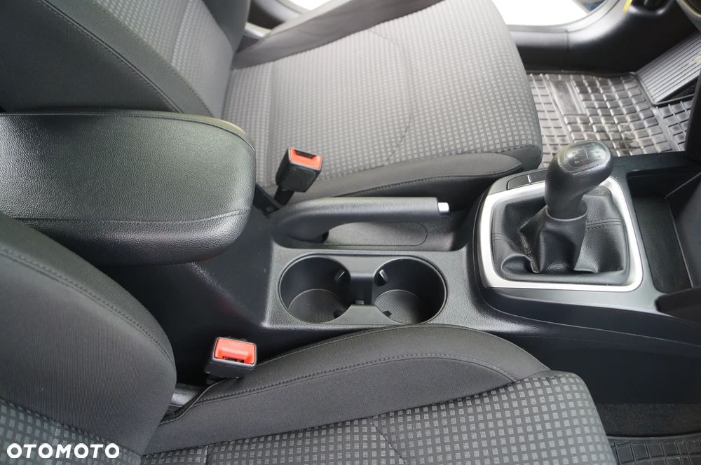 Kia Ceed 1.6 CRDi SCR L - 39