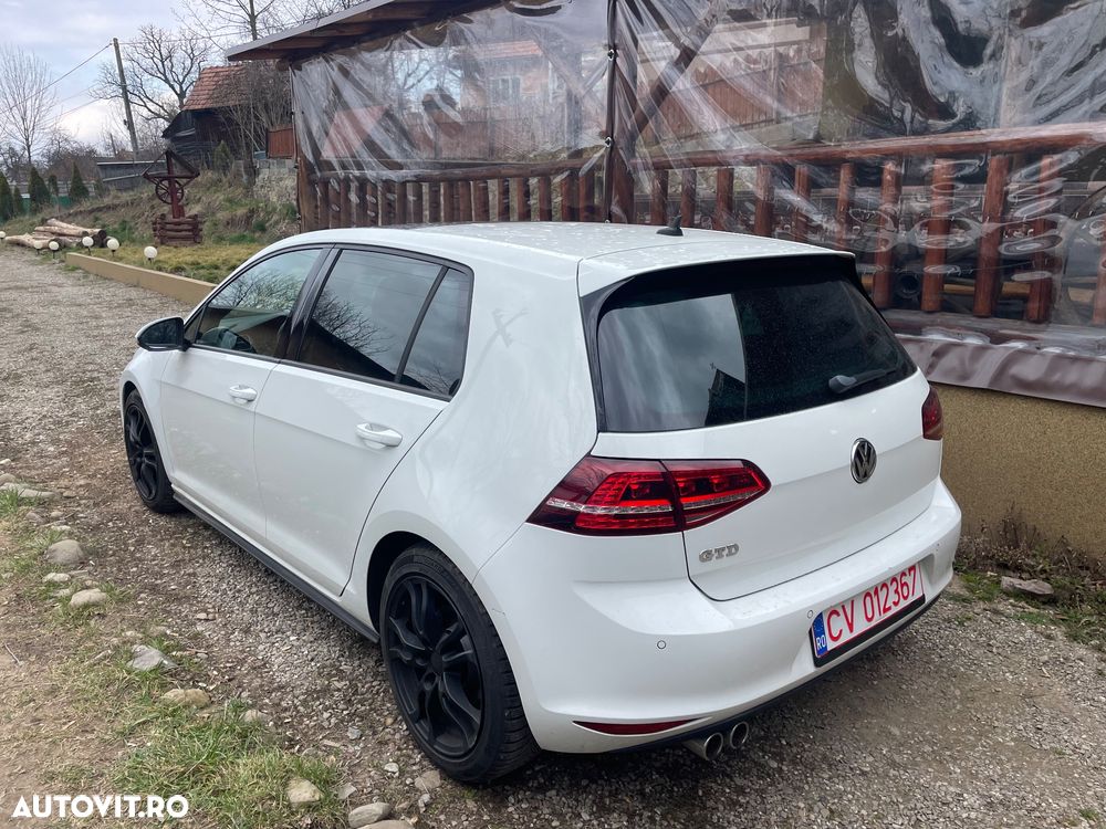 Volkswagen Golf GTD 2.0 TDI SCR DSG - 4