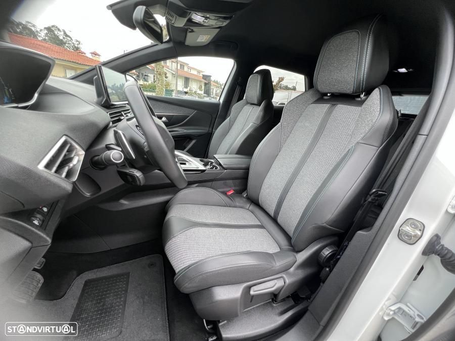 Peugeot 3008 1.6 Hybrid Allure Pack e-EAT8 - 16