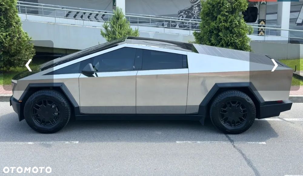 Tesla Cybertruck - 6