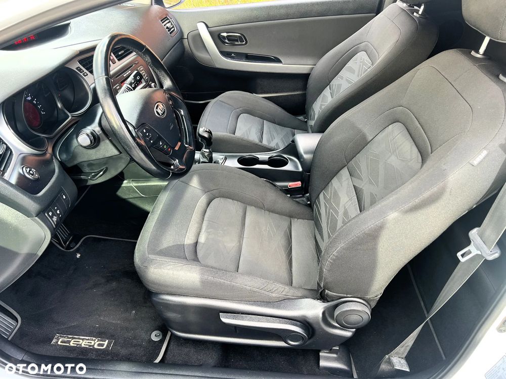 Kia ProCeed 1.6 GDI Vision - 17