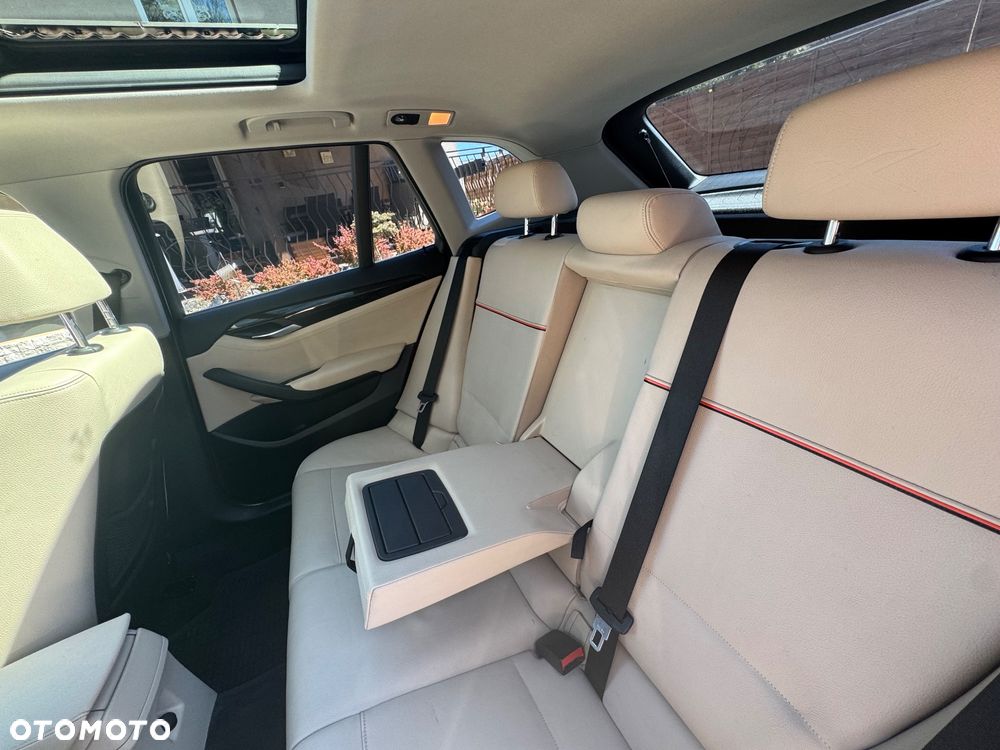 BMW X1 - 13