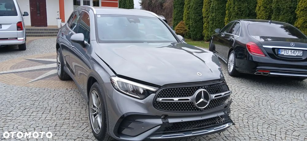 Mercedes-Benz GLC ver-200-mhev-4--matic-amg-line - 6