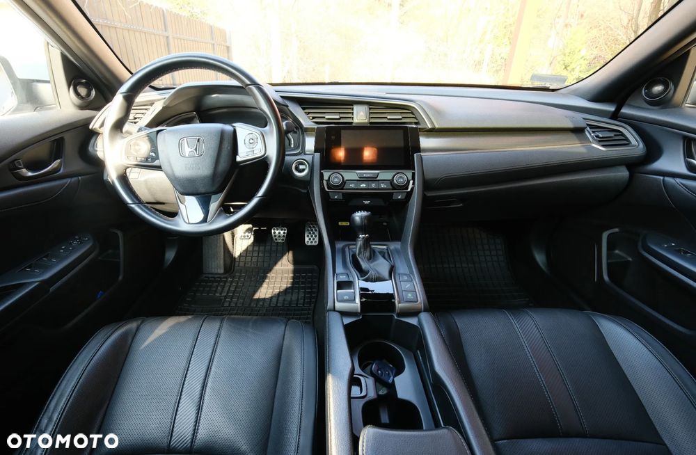 Honda Civic 1.0 T Executive Sport Line - 13