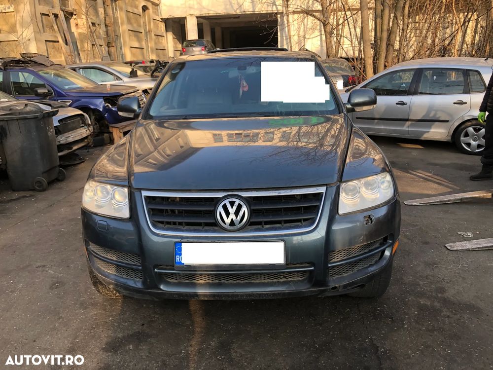 Dezmembrez VW Volkswagen Touareg 3.2 benzina cutie automata 2005 - 3