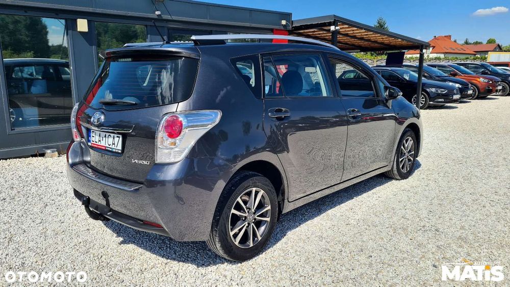 Toyota Verso - 7