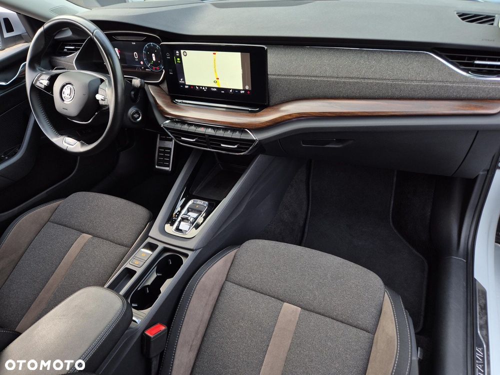 Skoda Octavia 2.0 TDI 4x4 Scout DSG - 10