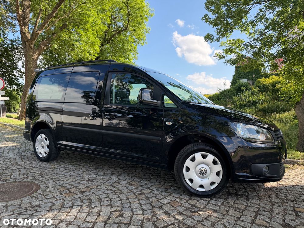 Volkswagen Caddy Maxi Comfortline BMT - 16