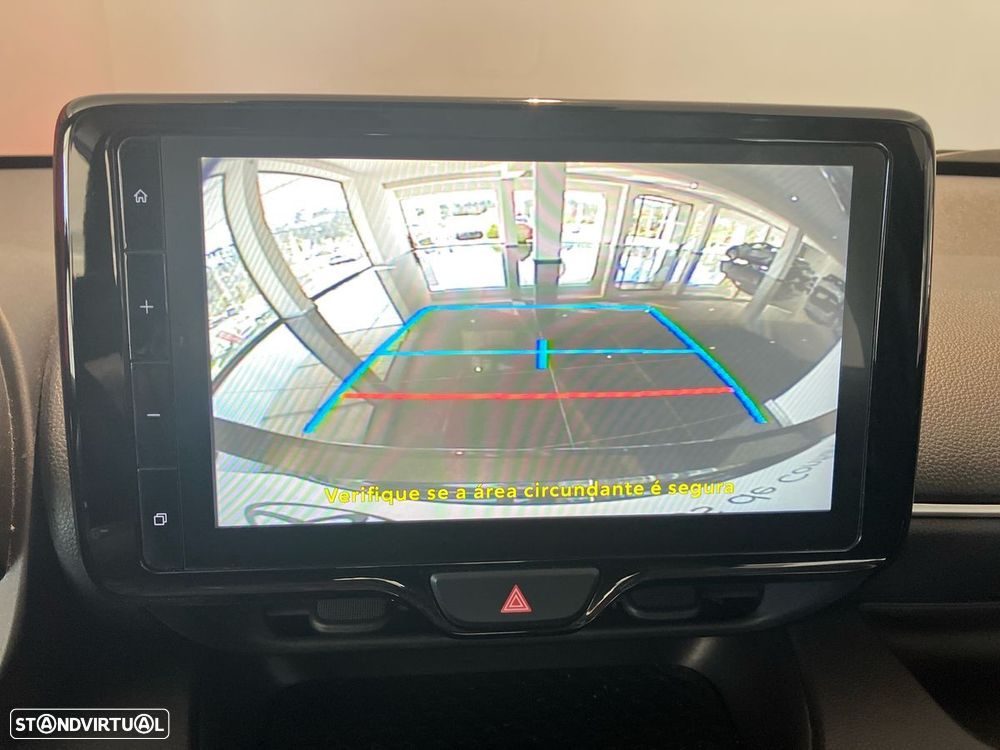 Toyota Yaris 1.5 HDF Comfort Plus - 25