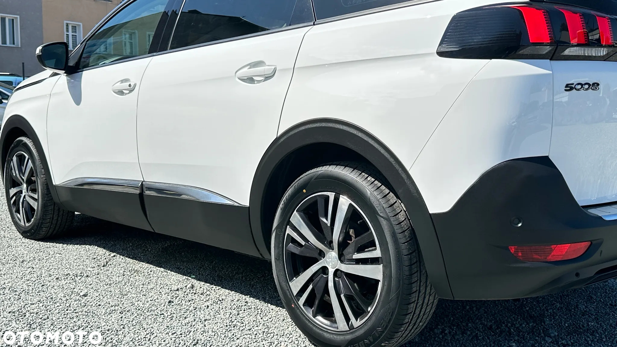 Peugeot 5008 - 14