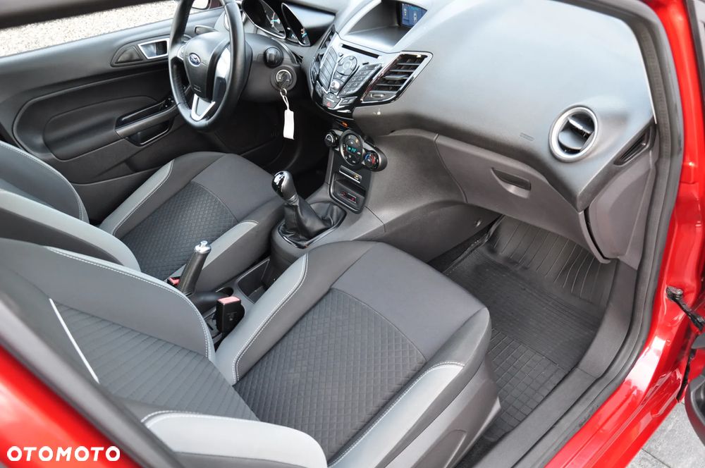 Ford Fiesta 1.25 Ambiente - 23