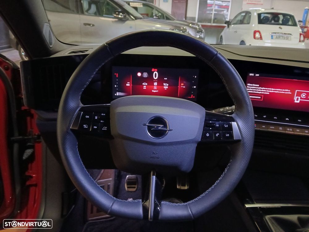 Opel Astra 1.2 T GS Line S/S - 9