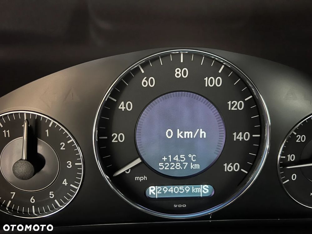 Mercedes-Benz CLK 500 Avantgarde - 8