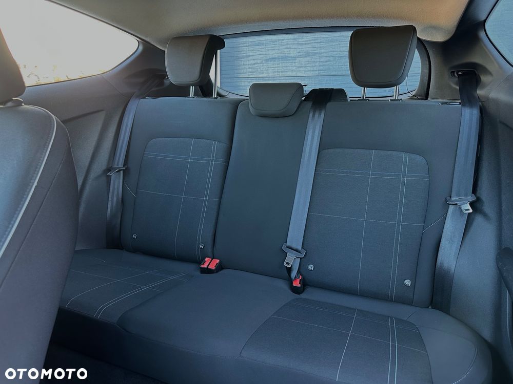Ford Fiesta 1.1 Trend - 17