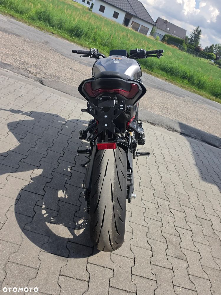 Kawasaki Z 900 - 15