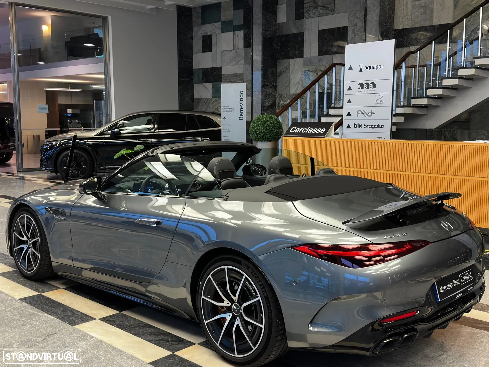 Mercedes-Benz SL 63 AMG 4Matic+ - 11