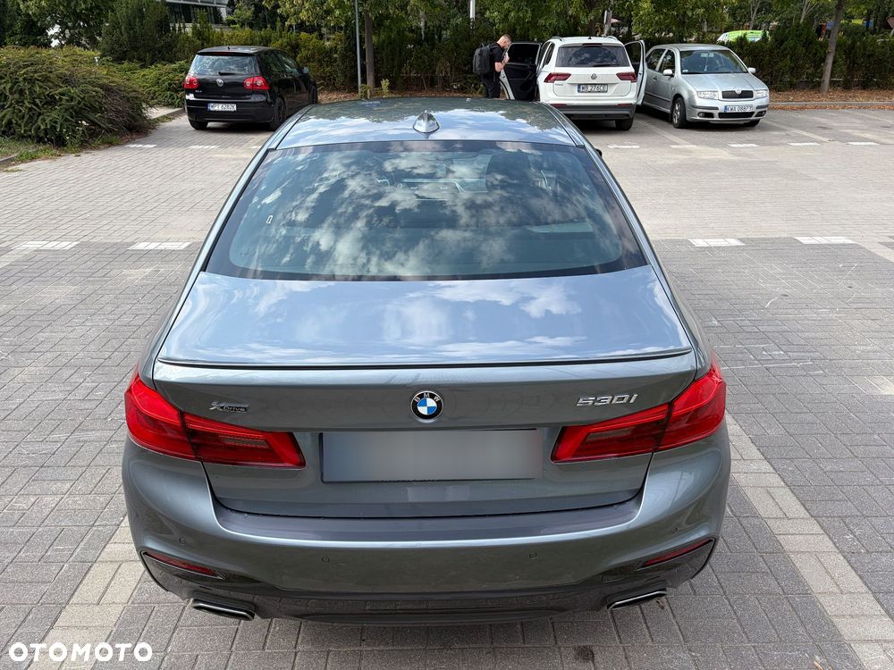 BMW Seria 5 530i xDrive - 4