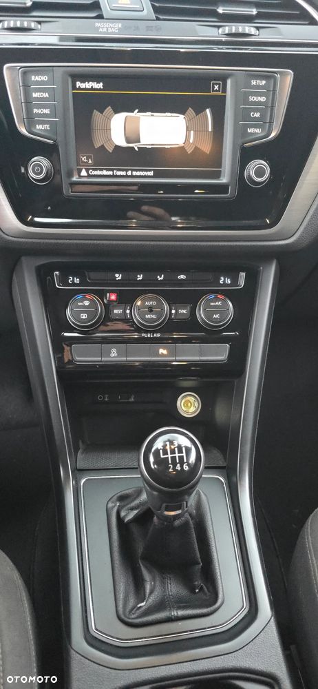 Volkswagen Touran 1.6 TDI BMT Trendline - 40